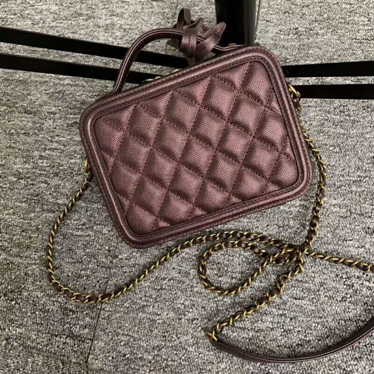 2019 Chanel Small Vanity Case