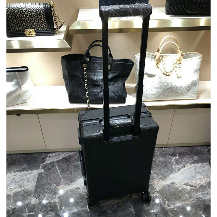 2019 Chanel Trolley