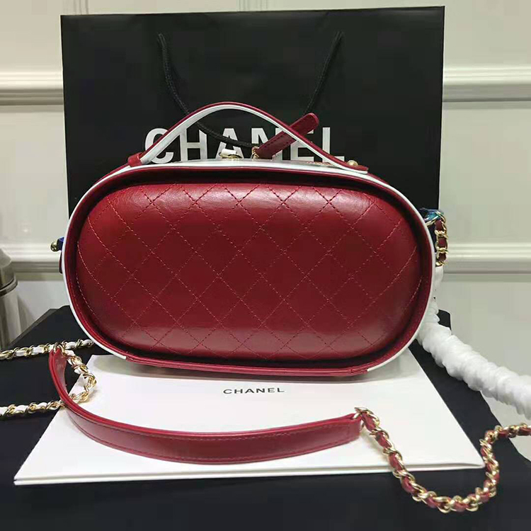 2019 Chanel VANITY CASE