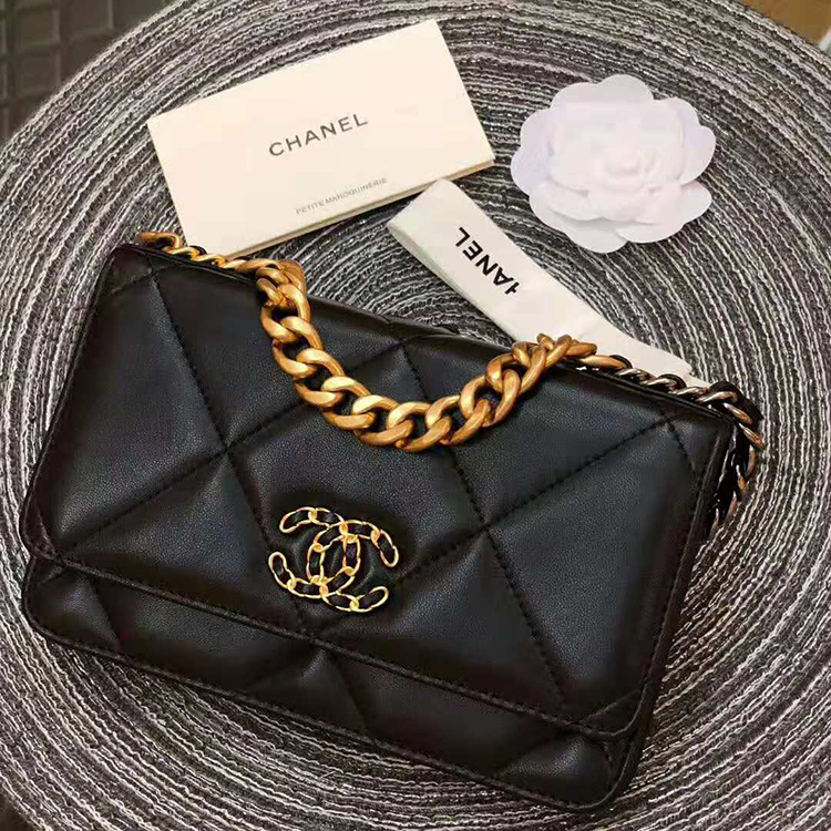 2019 Chanel WOC A33814 Mini Flap Bag