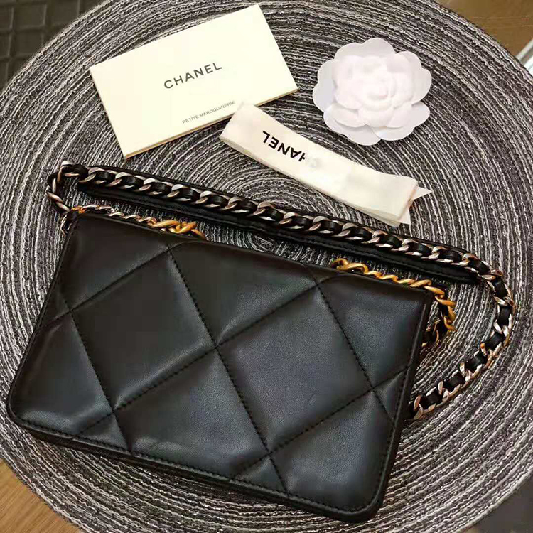 2019 Chanel WOC A33814 Mini Flap Bag