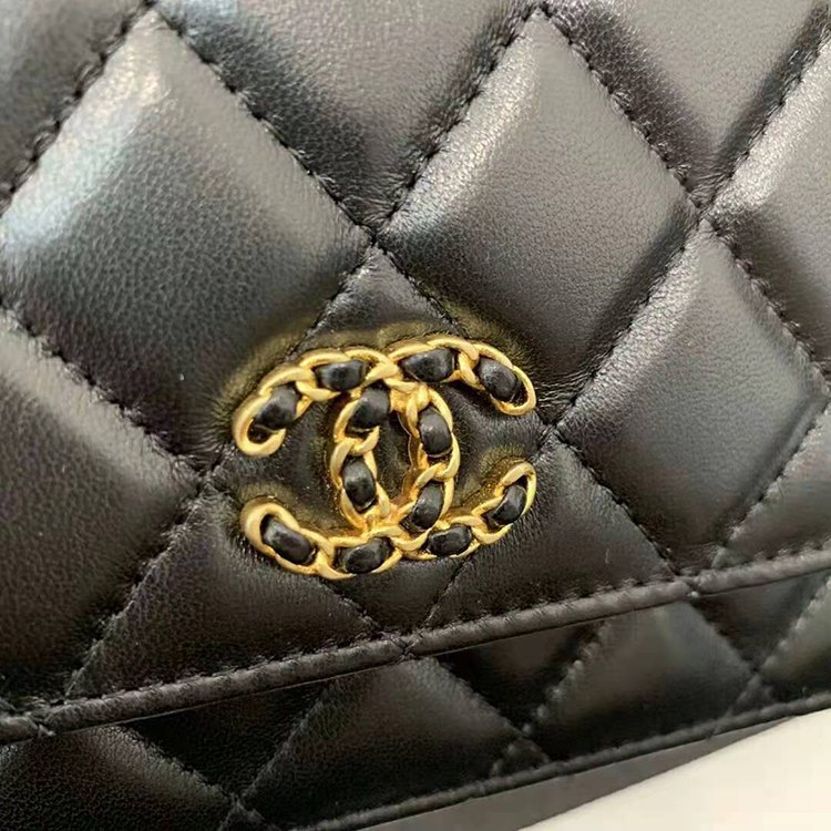 2019 Chanel WOC A33814 Mini Flap Bag