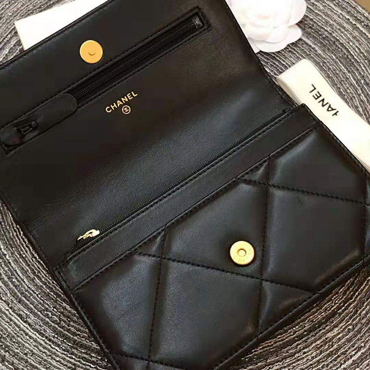 2019 Chanel WOC A33814 Mini Flap Bag