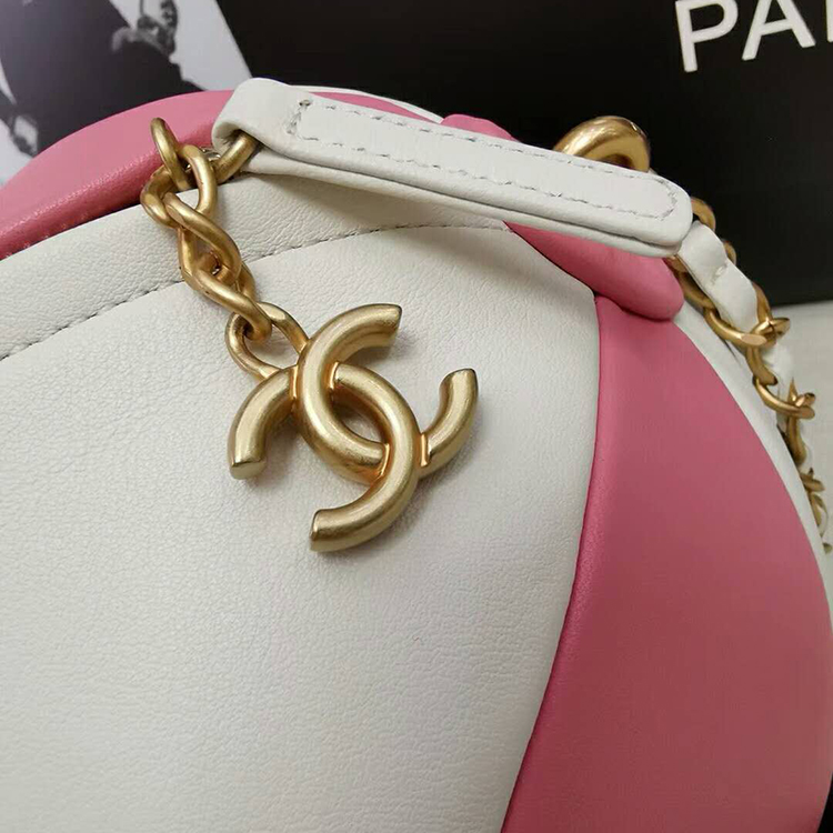 2019 Chanel beach ball handbag