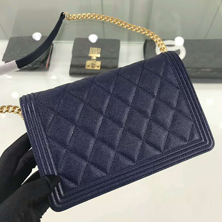 2019 Chanel boy chanel wallet on chain