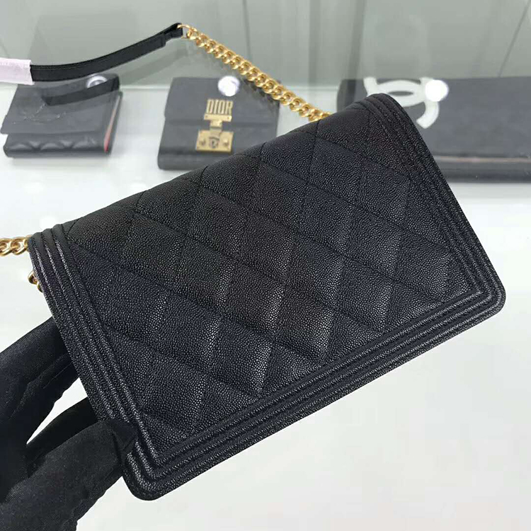 2019 Chanel boy chanel wallet on chain