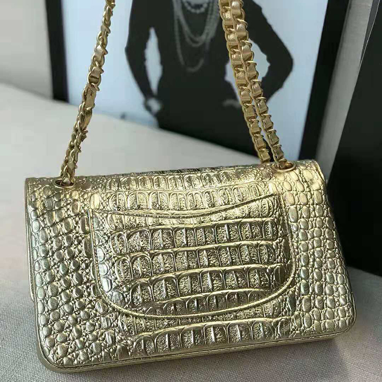 2019 Chanel classic handbag