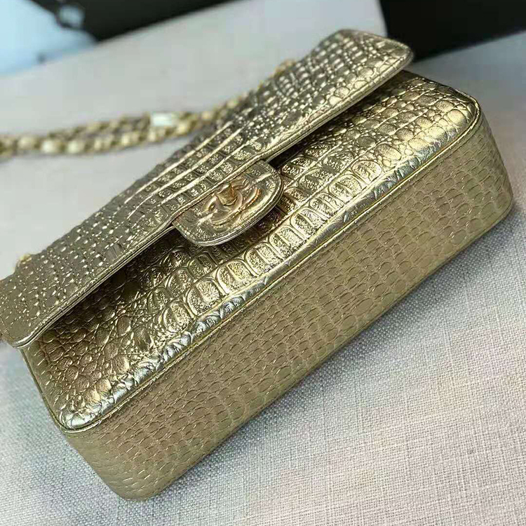 2019 Chanel classic handbag