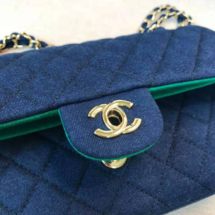 2019 Chanel classic handbag