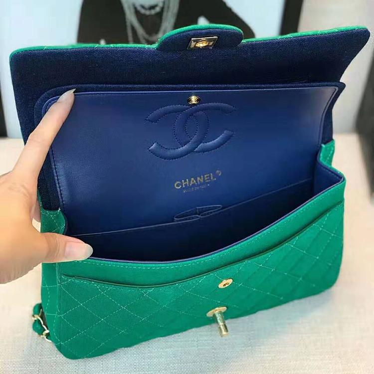 2019 Chanel classic handbag