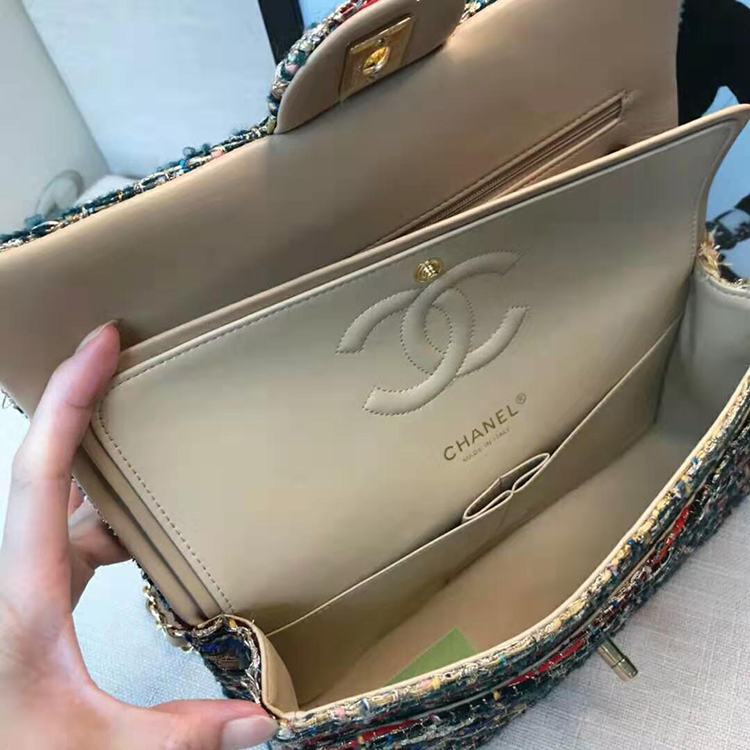 2019 Chanel classic handbag