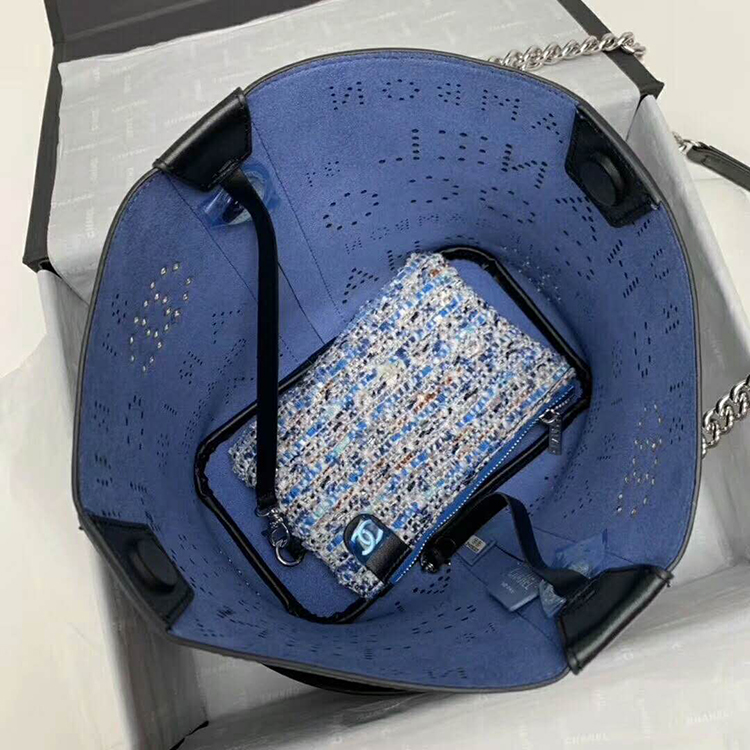 2019 Chanel drawstring bag