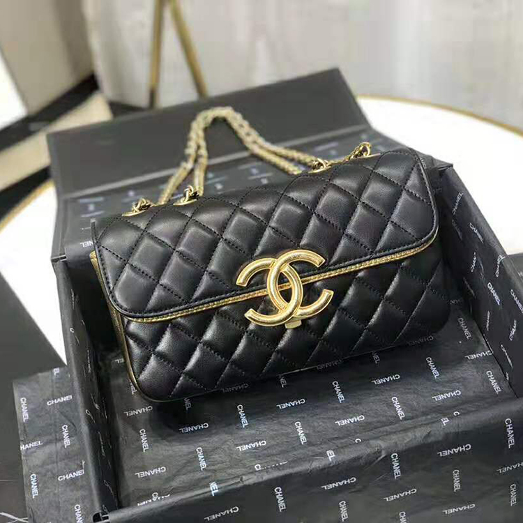 2019 Chanel flap bag