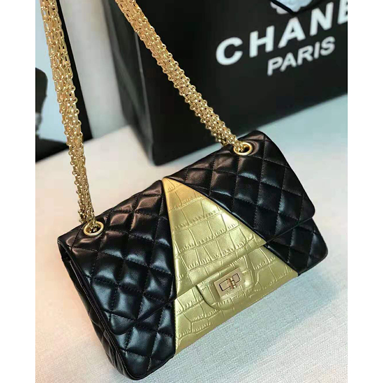 2019 Chanel flap bag