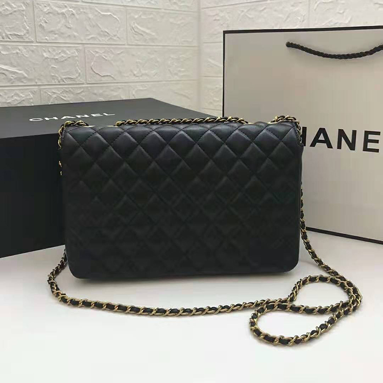 2019 Chanel flap bag