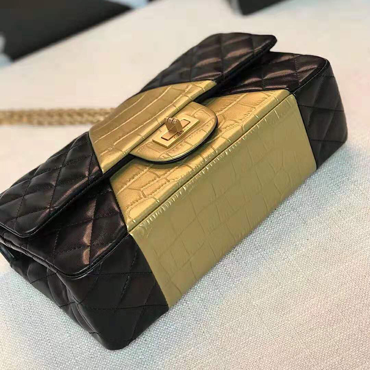 2019 Chanel flap bag