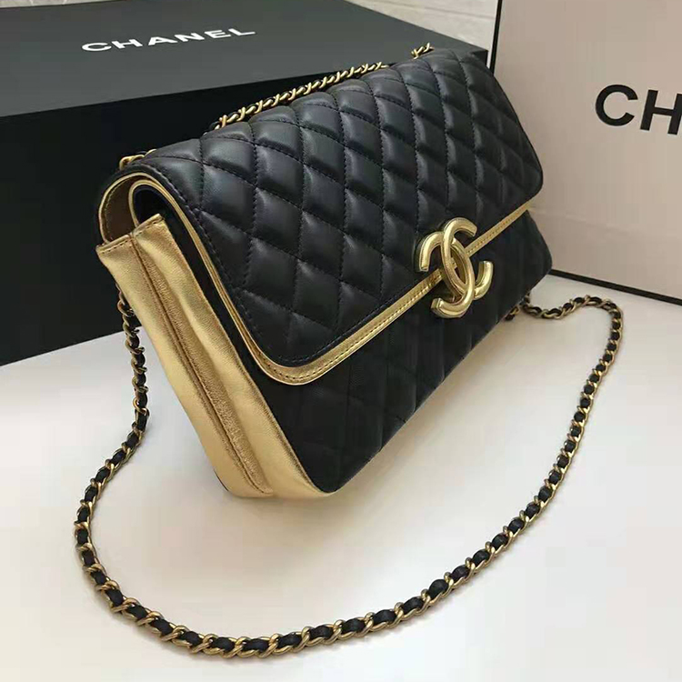 2019 Chanel flap bag