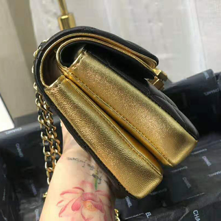 2019 Chanel flap bag