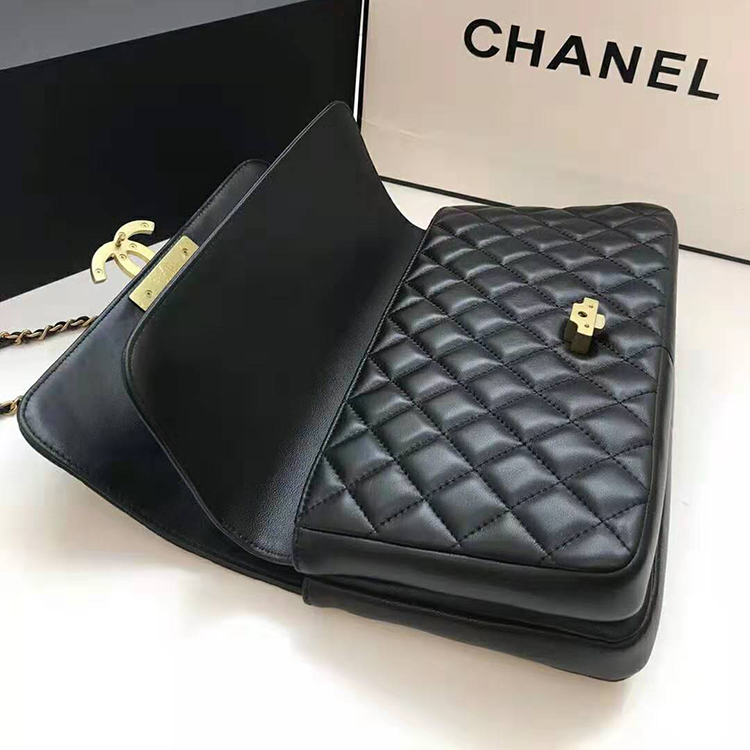 2019 Chanel flap bag