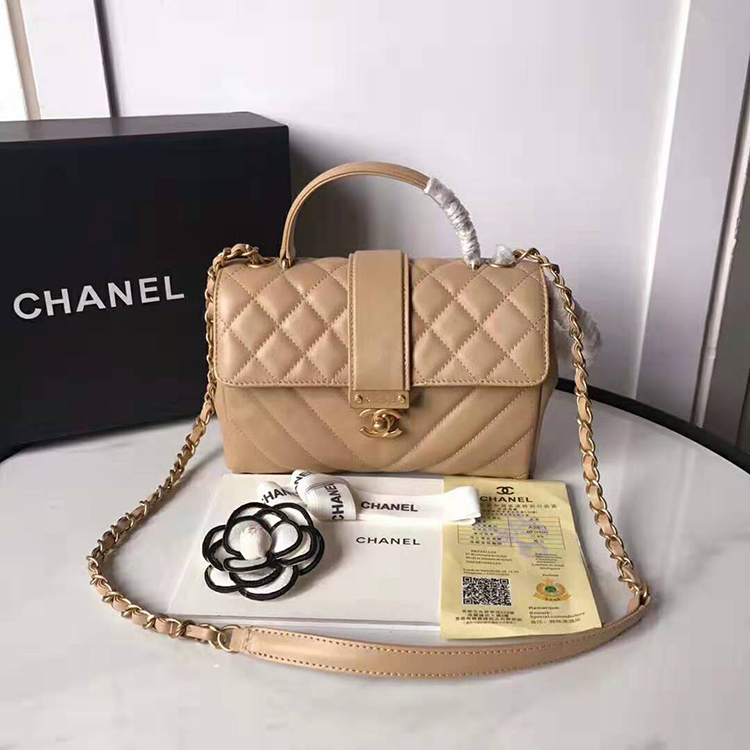 2019 Chanel flap bag with top handle