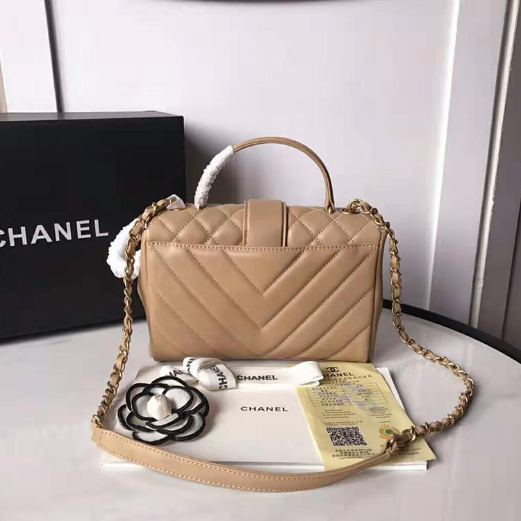 2019 Chanel flap bag with top handle