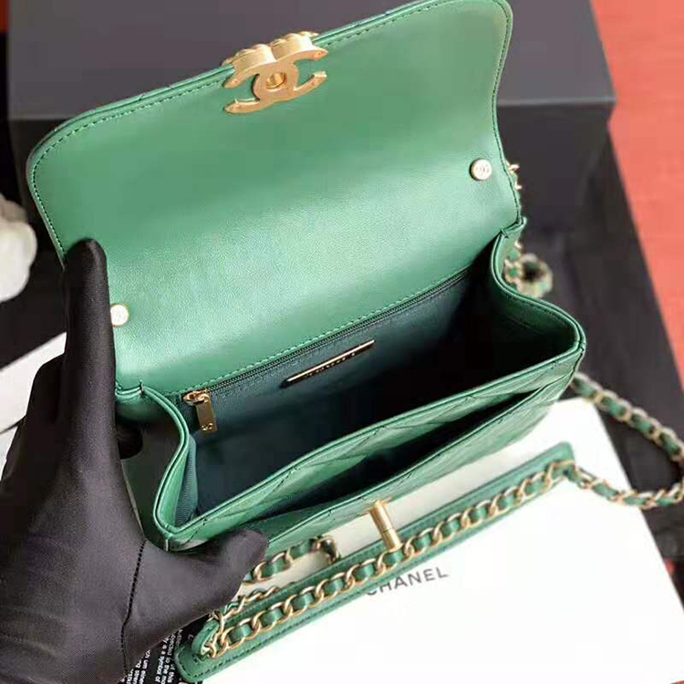 2019 Chanel flap bag with top handle