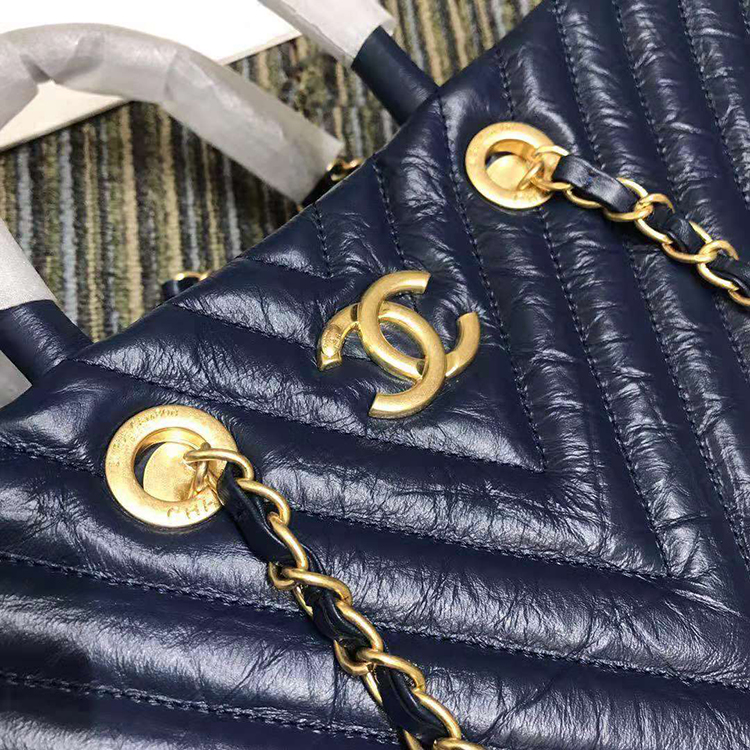 2019 Chanel large Tote shopping bag