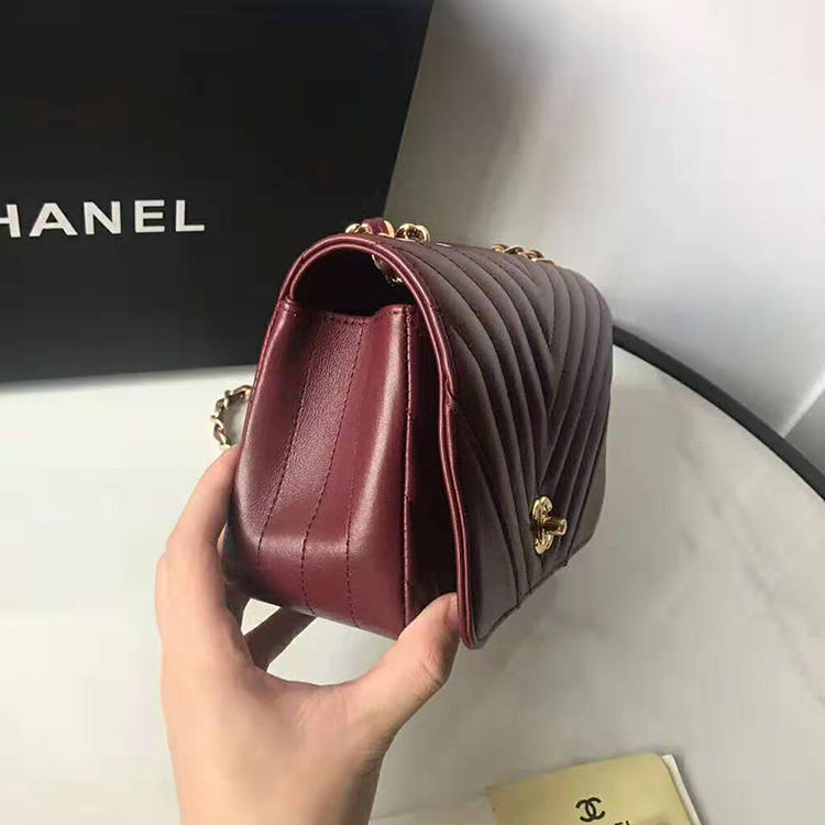 2019 Chanel mini flap bag