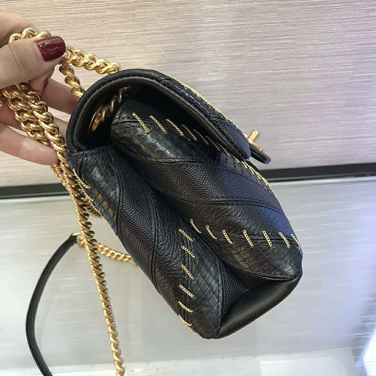 2019 Chanel shoulder Bag