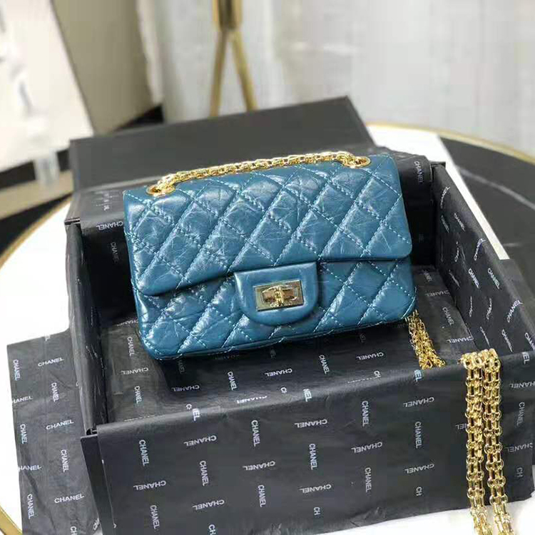 2019 Chanel small handbag