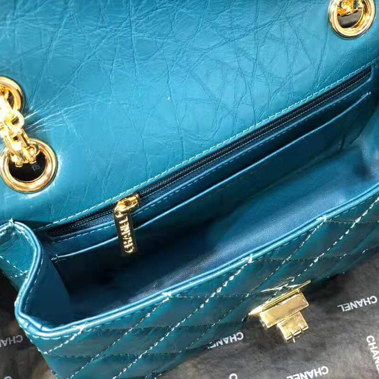 2019 Chanel small handbag