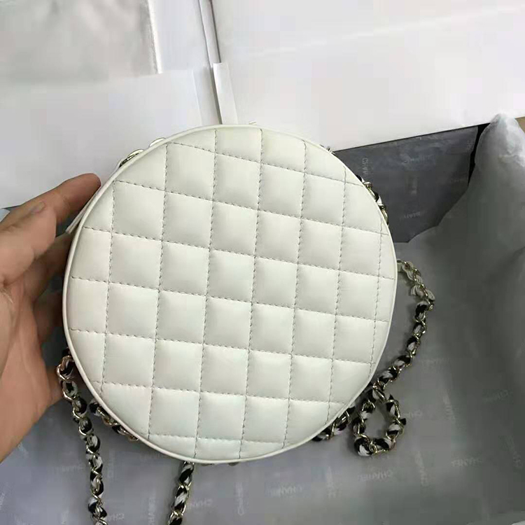 2019 Chanel small round bag