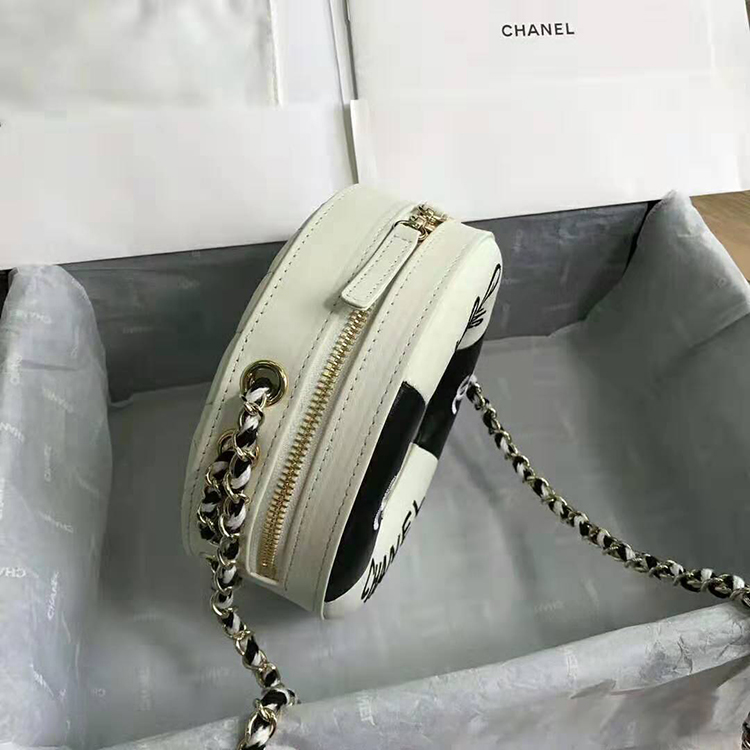 2019 Chanel small round bag