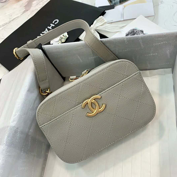 2019 Chanel waist bag