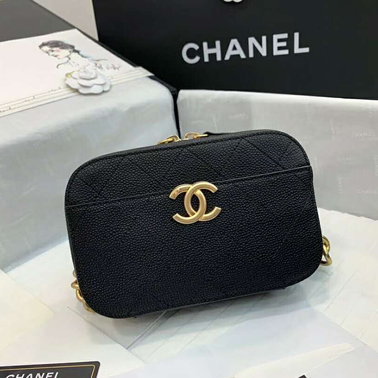 2019 Chanel waist bag