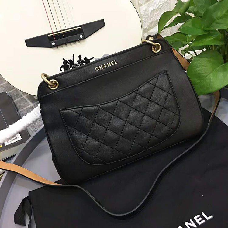 2019 Chanel waist bag