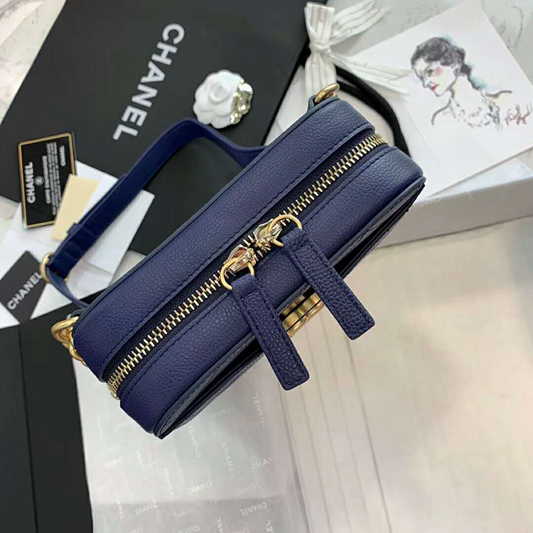 2019 Chanel waist bag