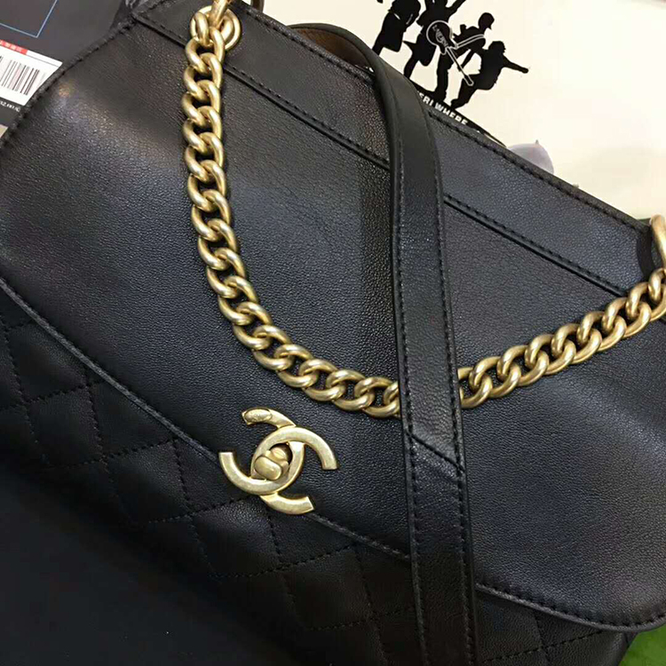 2019 Chanel waist bag