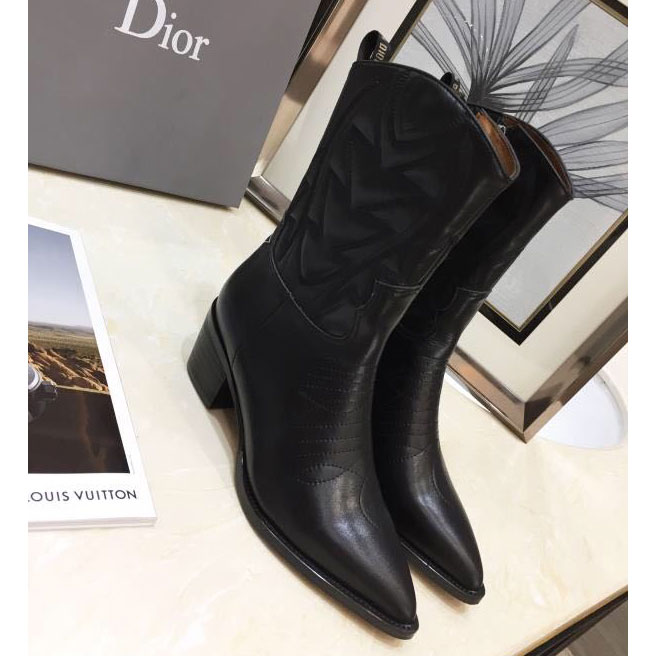 2019 Dior women Boots in Calfskin