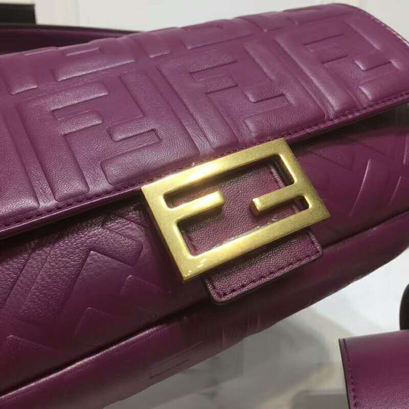 2019 Fendi Baguette