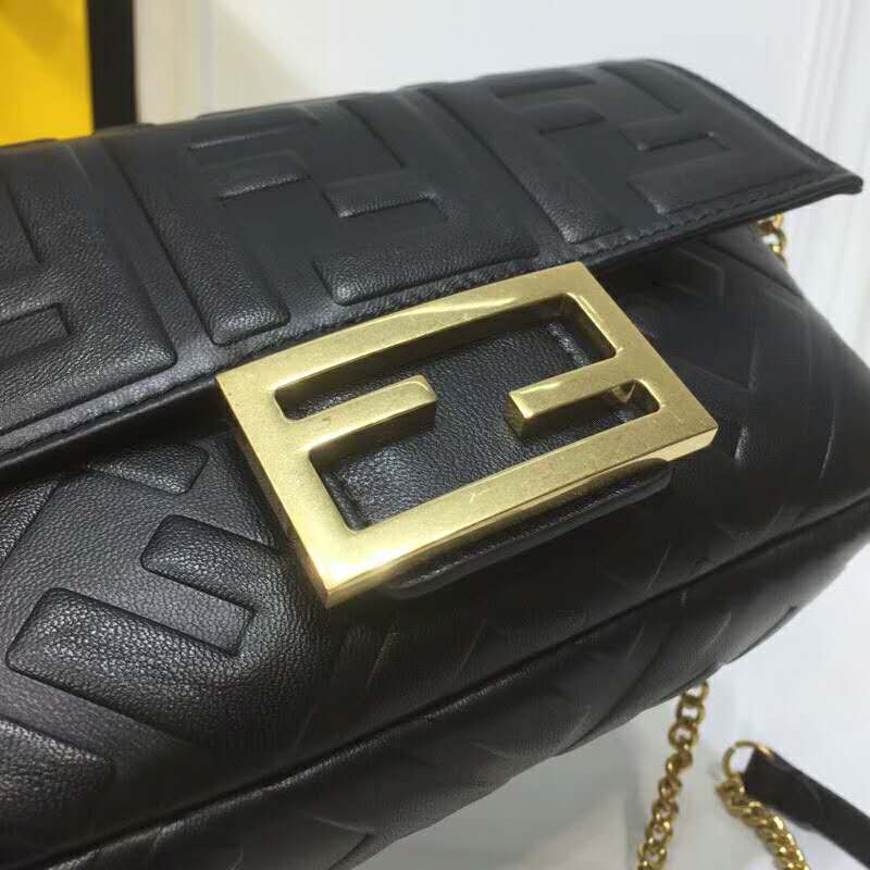 2019 Fendi Mini Baguette