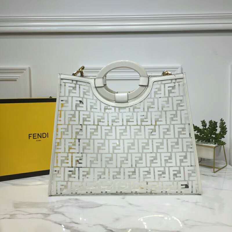 2019 Fendi RUNAWAY SHOPPER