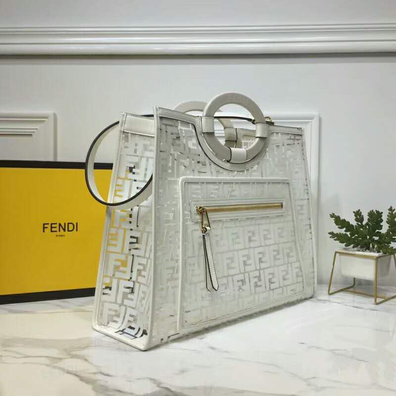 2019 Fendi RUNAWAY SHOPPER