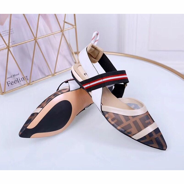 2019 Fendi women Flat Sandal