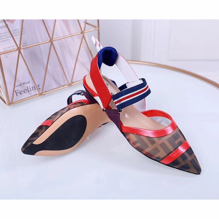 2019 Fendi women Flat Sandal