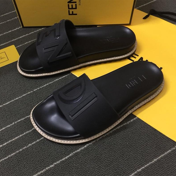 2019 Fendi women Flat Slipper