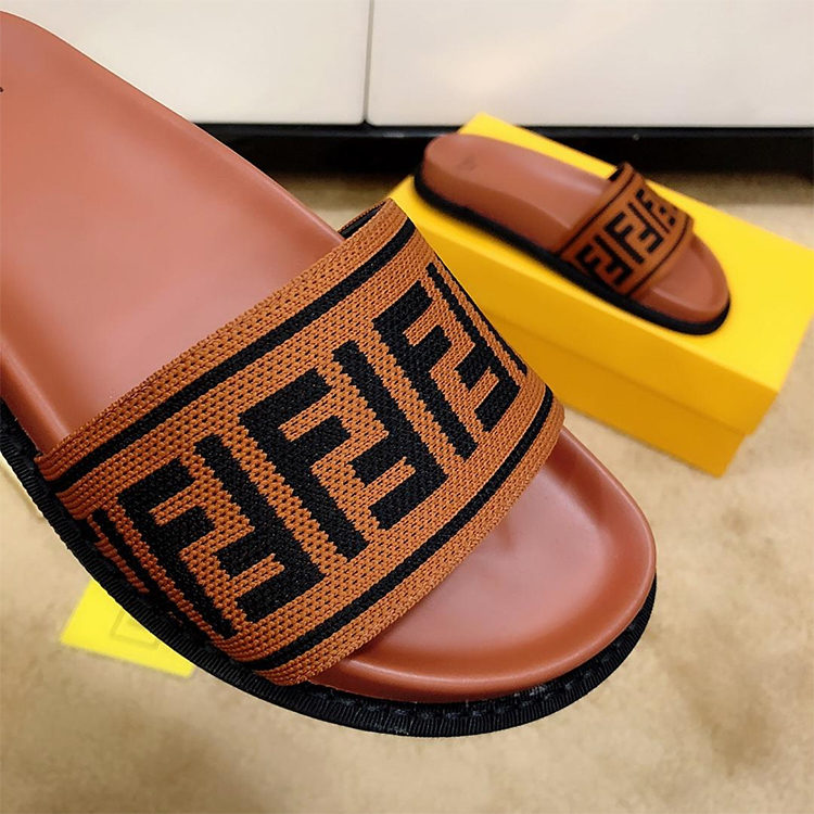 2019 Fendi women Flat Slipper