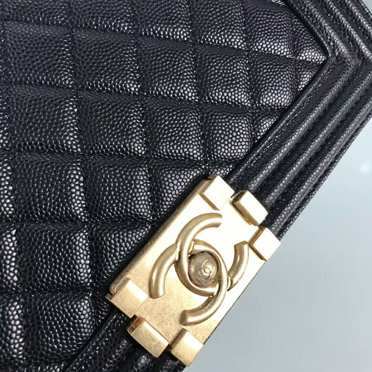 2019 Le Boy Chanel Flap Shoulder Bag