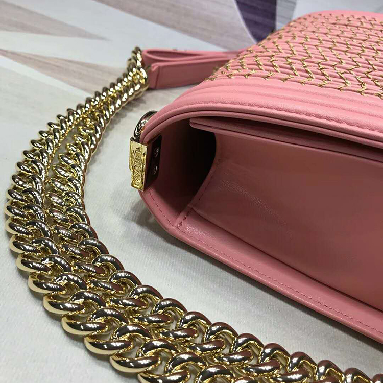 2019 Le Boy Chanel Flap Shoulder Bag