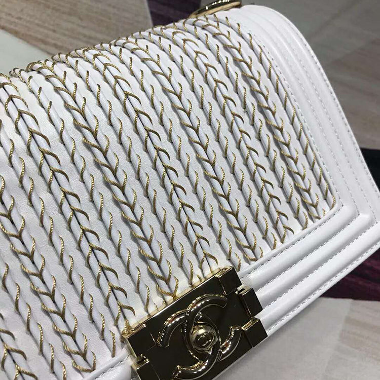 2019 Le Boy Chanel Flap Shoulder Bag